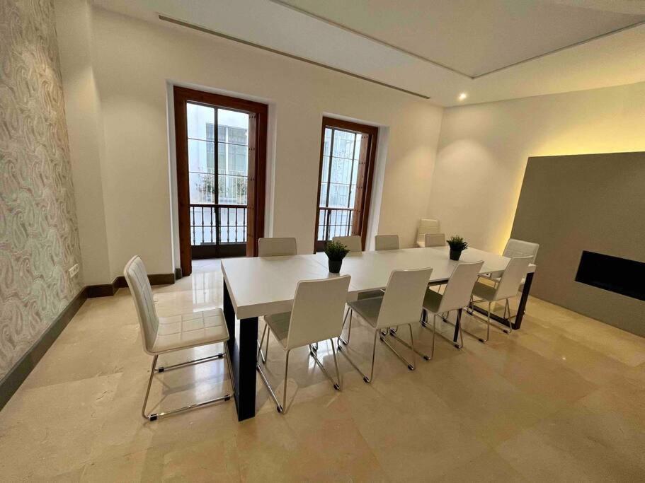 Villa Fdez Amazing House By Cathedral And Giralda With Private Pool Sevilla Exterior foto